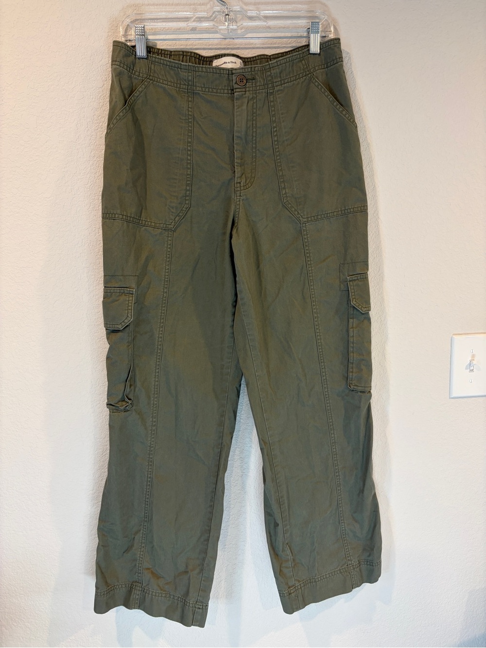 Abercrombie & Fitch Green Curve Love Cargo Pant - 12R